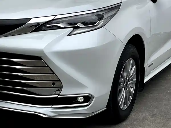 Toyota Sienna 2021