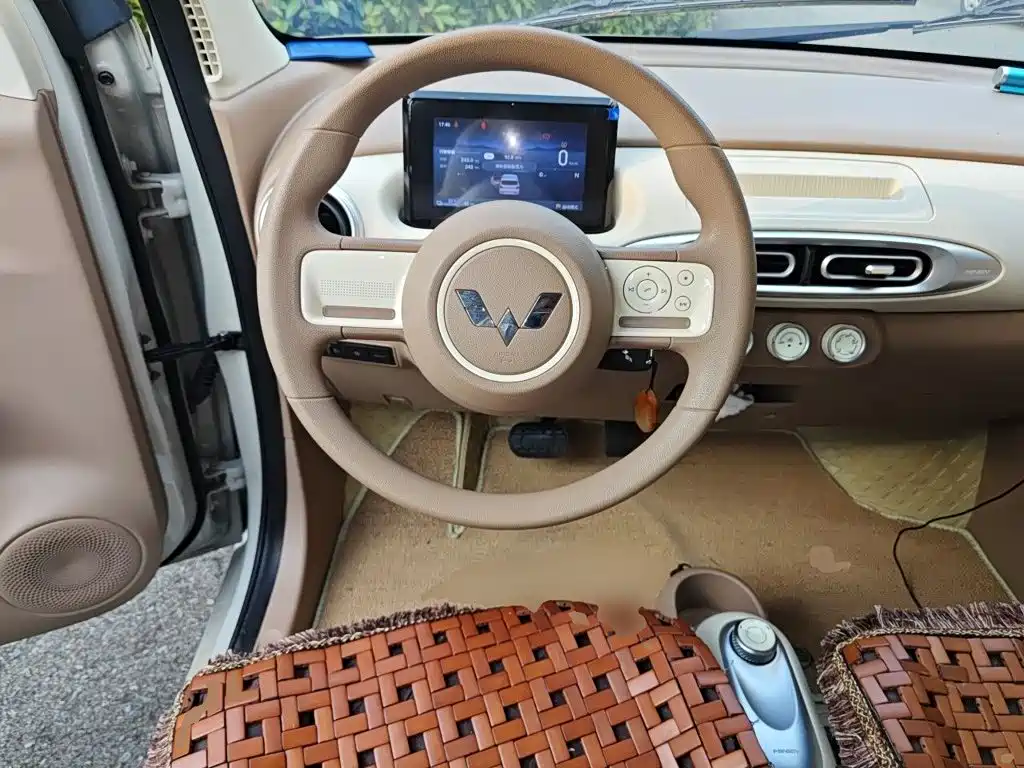 Wuling MINIEV 2025