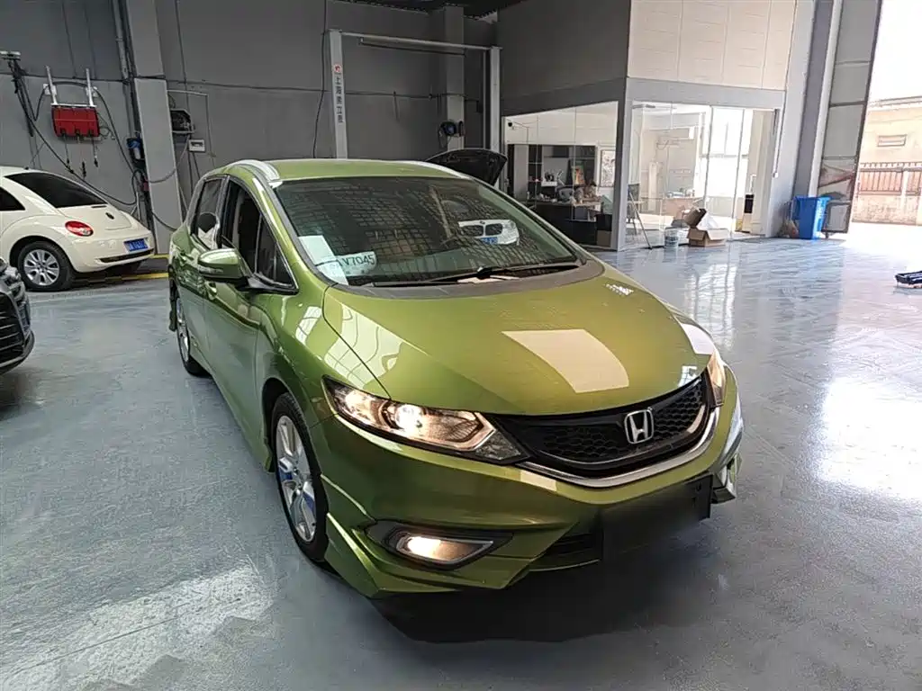 Honda Jade 2016 — фото 4