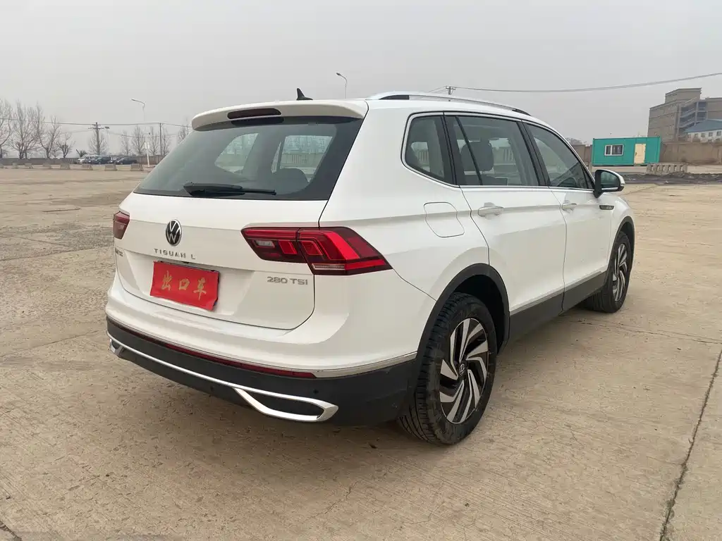 Volkswagen Tiguan L 2022 — фото 4