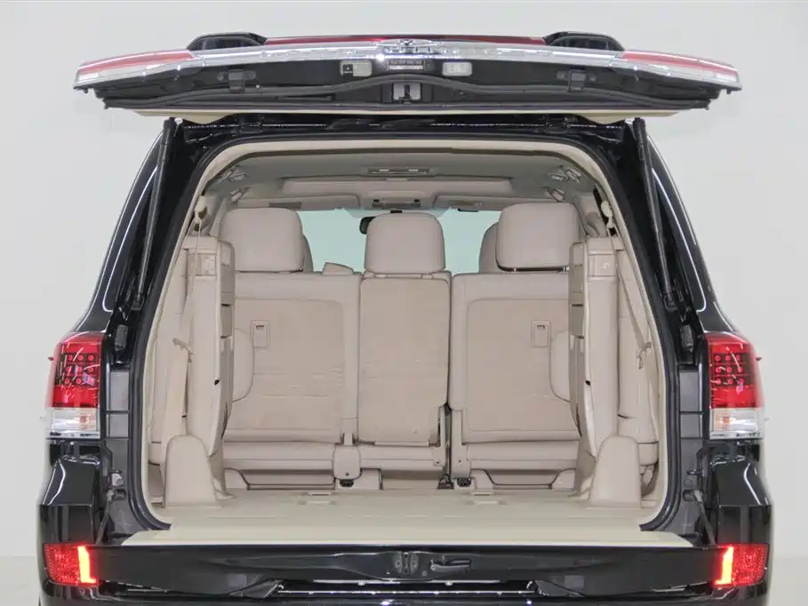 Toyota Land Cruiser 2020 — фото 31