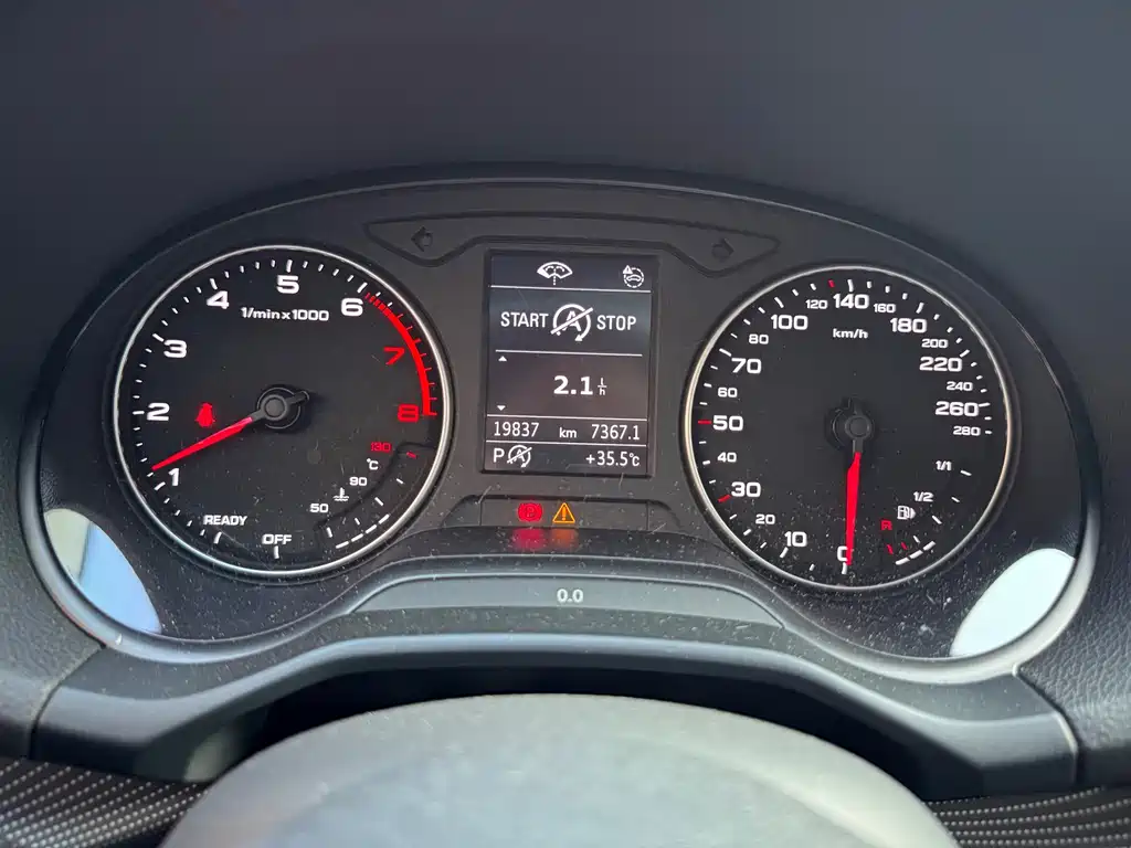 Audi Q2L 2022