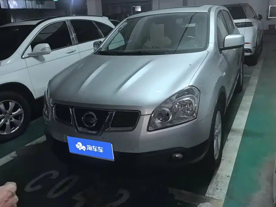 Nissan Qashqai 2015