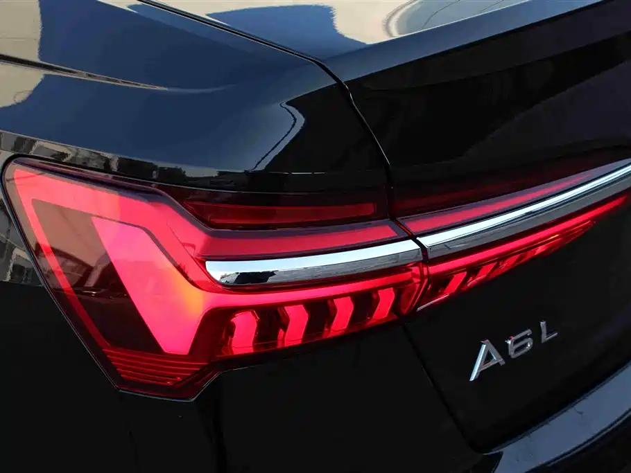 Audi A6L 2024 — фото 8