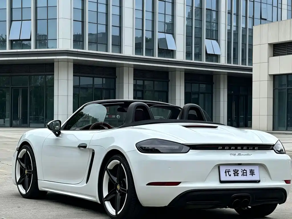 Porsche 718 2017 — фото 9