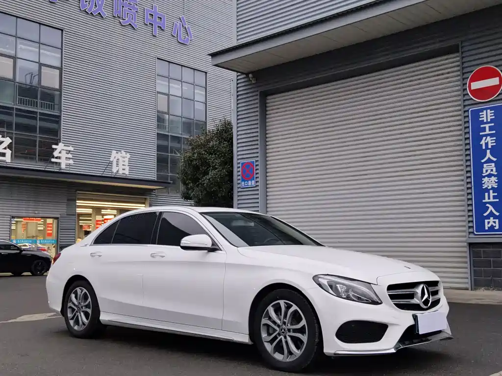Mercedes-Benz C-Class 2018 — фото 3