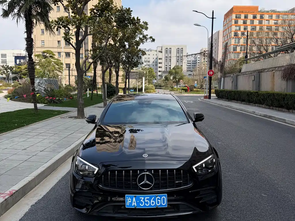 Mercedes-Benz E-Class AMG 2023 — фото 2