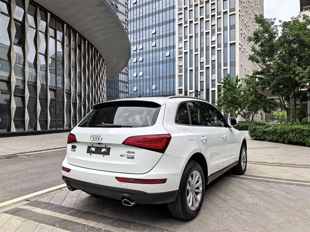 Audi Q5 2015 — фото 17