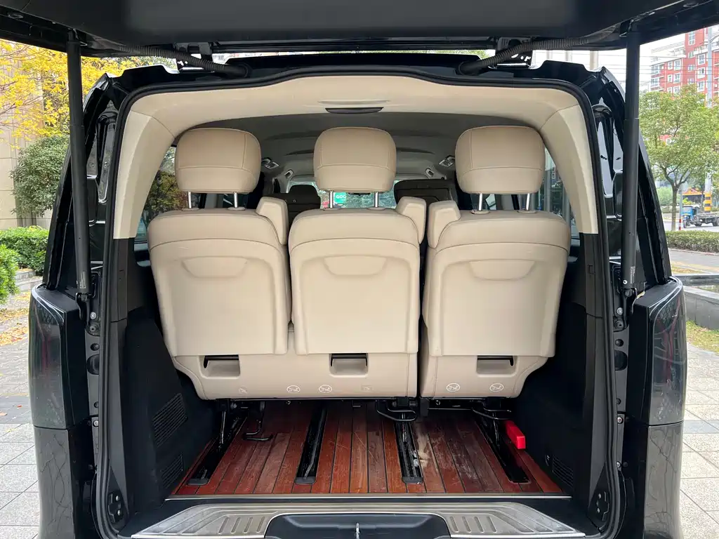 Mercedes-Benz Vito 2018 — фото 27