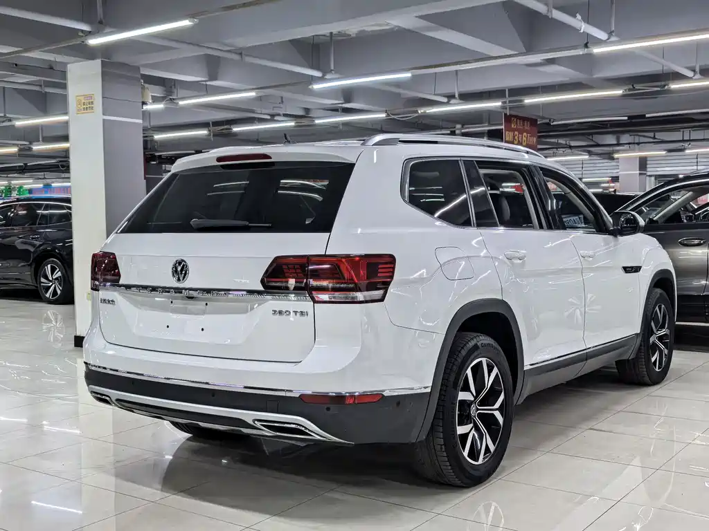 Volkswagen Teramont 2017 — фото 7