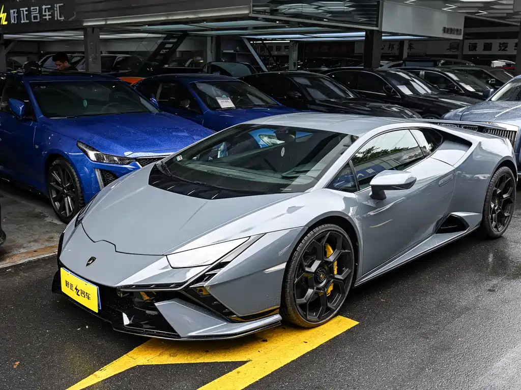 Lamborghini Huracán 2016 — фото 1