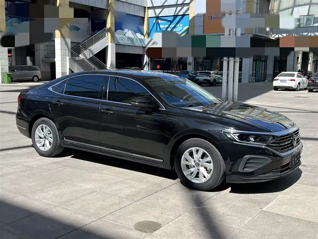Volkswagen Passat 2023 — фото 16