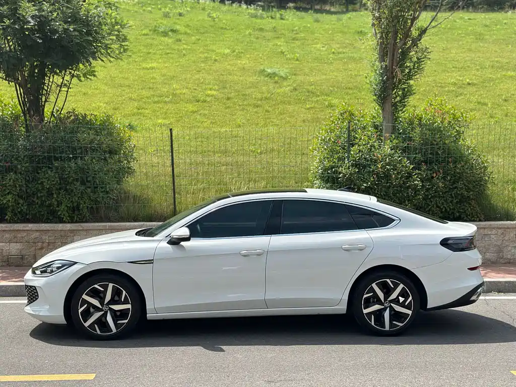 Volkswagen Lamando 2023
