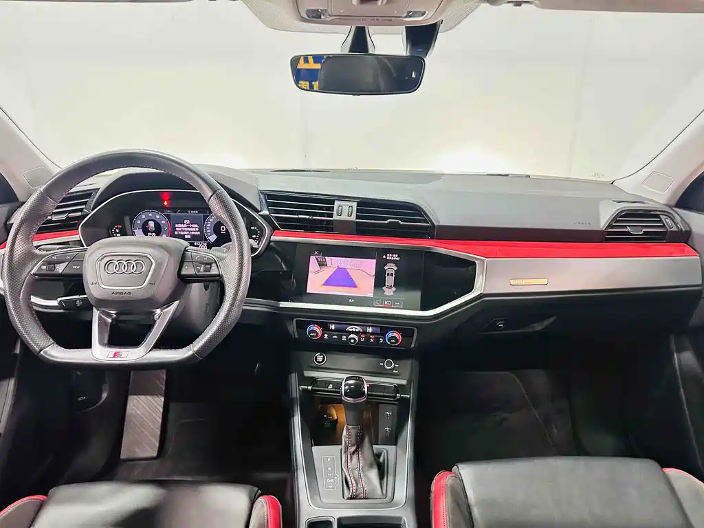 Audi Q3 Sportback 2021 — фото 14
