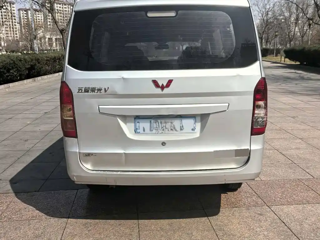 Wuling Rongguang V 2016 — фото 5