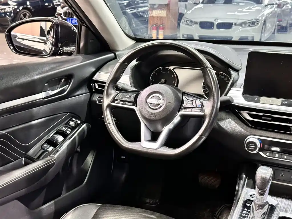 Nissan Teana 2023 — фото 11