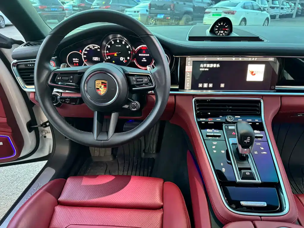 Porsche Panamera 2022 — фото 10