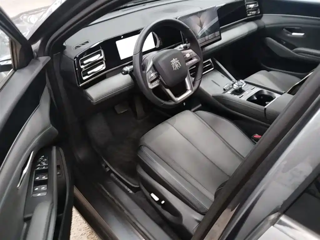 BYD Qin L 2025 — фото 16