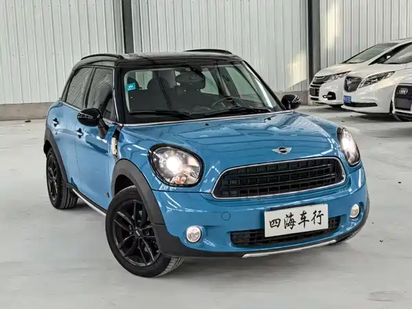 MINI Countryman 2016
