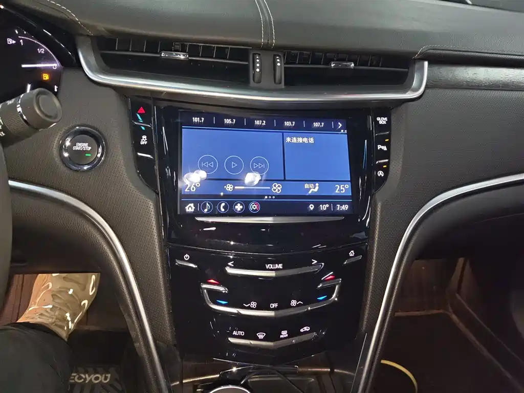 Cadillac XTS 2019 — фото 13