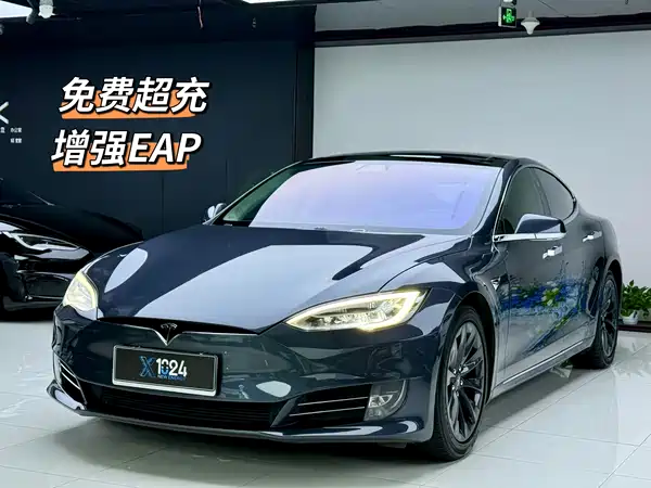 Tesla Model S 2018