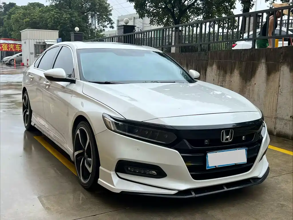 Honda Accord 2020 — фото 3
