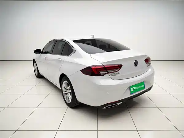 Buick Regal 2021