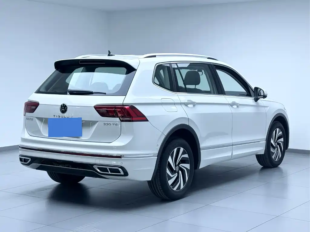 Volkswagen Tiguan L 2024