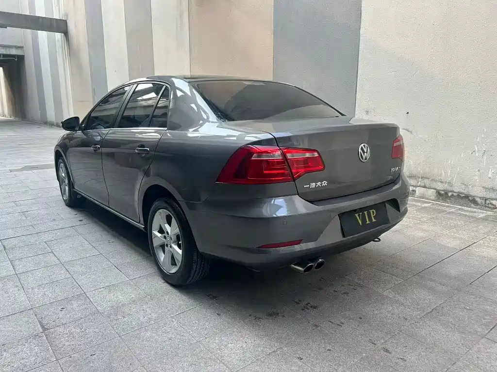 Volkswagen Bora 2014