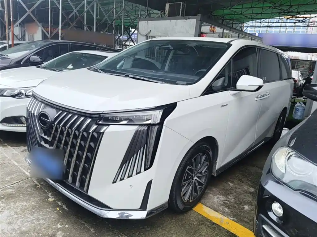 GAC Motor Trumpchi M8 2024 — фото 2