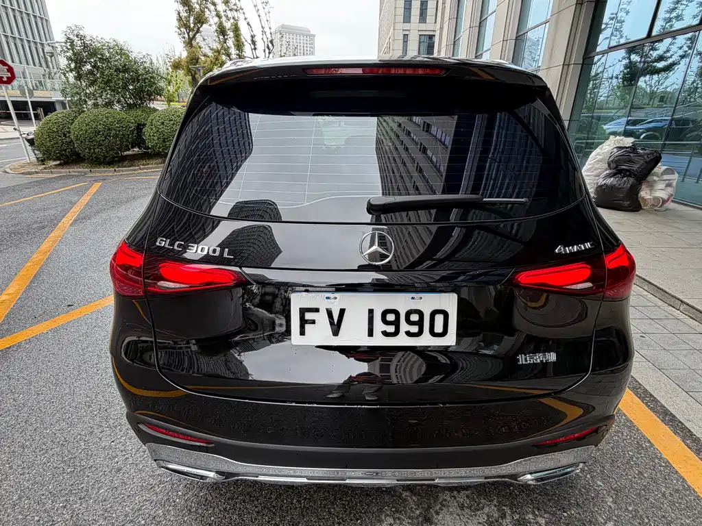 Mercedes-Benz GLC 2023 — фото 4