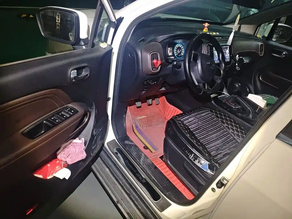GAC Motor Trumpchi GS3 2019 — фото 13