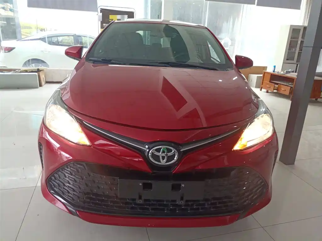 Toyota Vios FS 2017 — фото 3