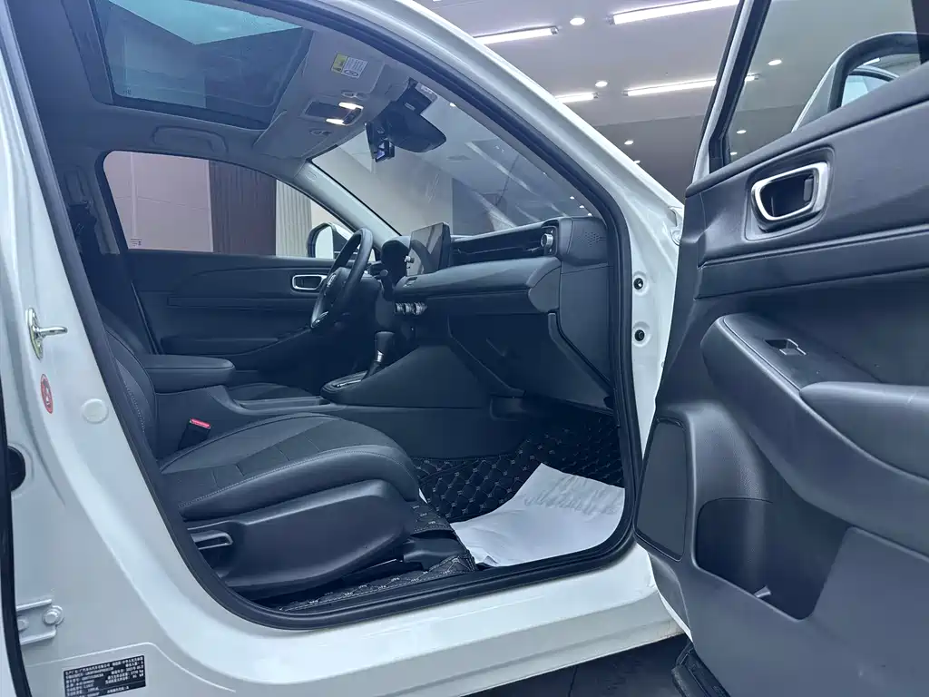 Honda Vezel 2023 — фото 23