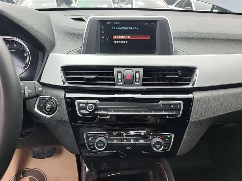 BMW X1 2019 — фото 13