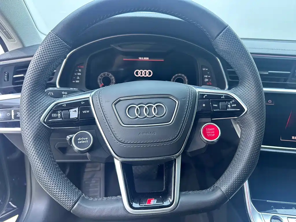 Audi A7 2021 — фото 13