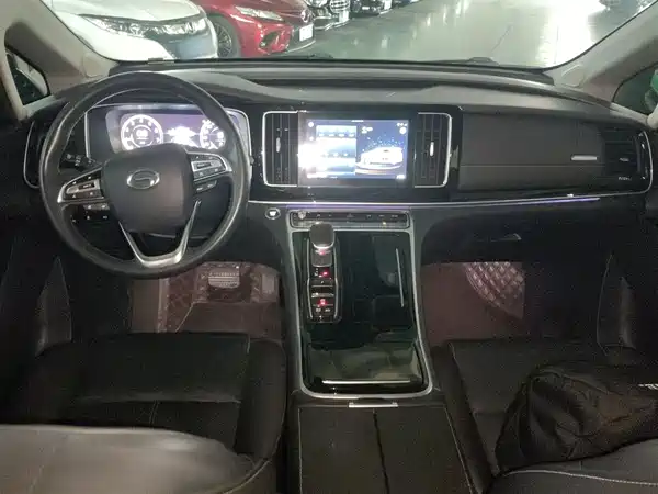 GAC Trumpchi M8 2021