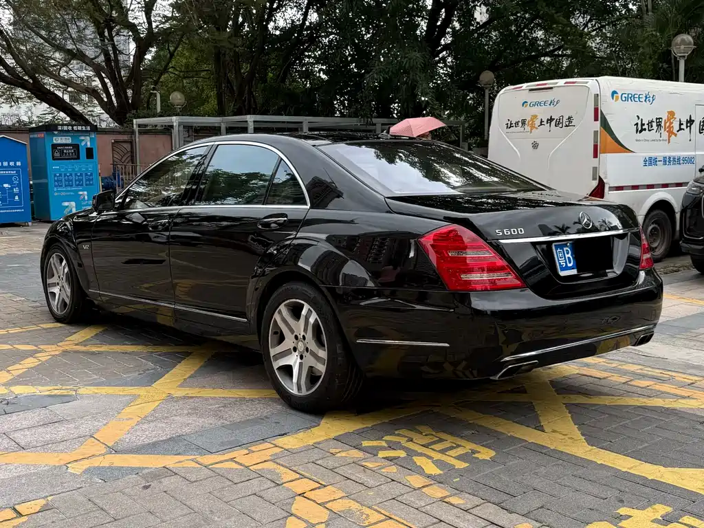 Mercedes-Benz S-Class 2010 — фото 15