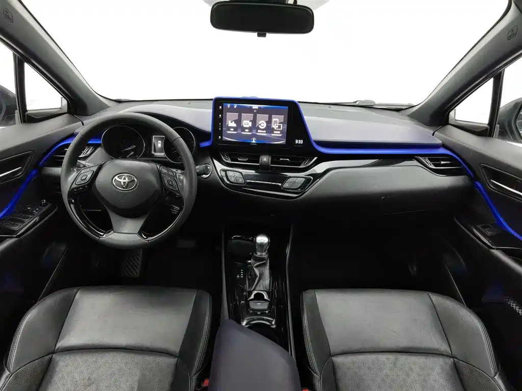 Toyota IZOA 2019 — фото 5