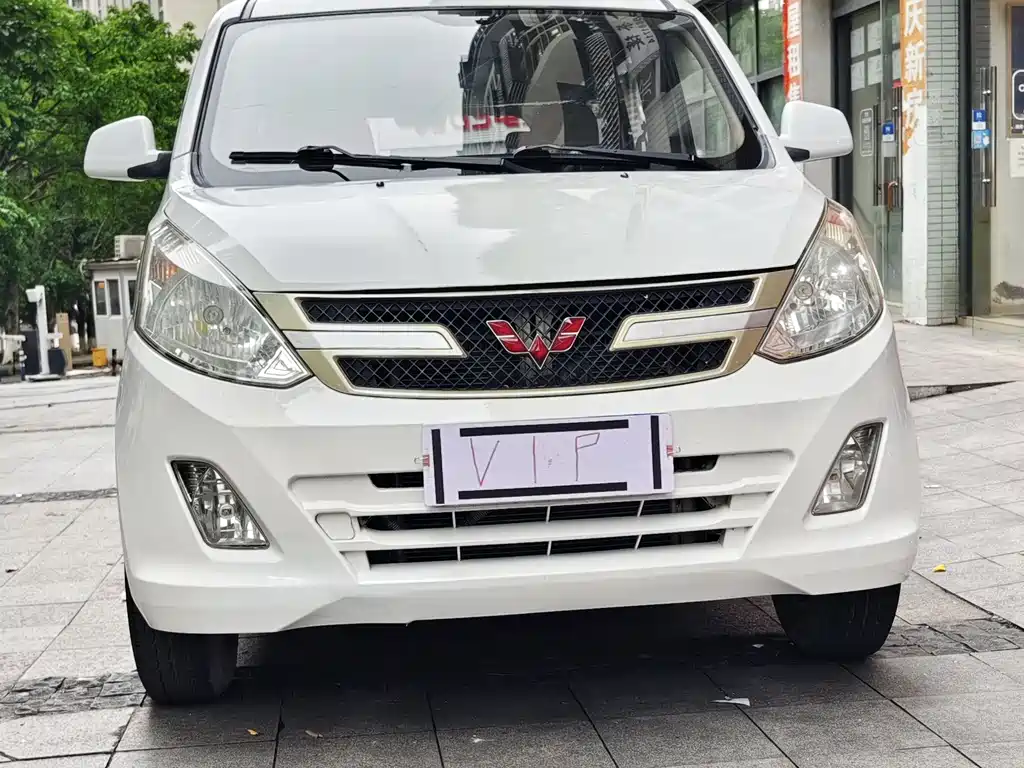 Wuling Rongguang V 2015 — фото 2