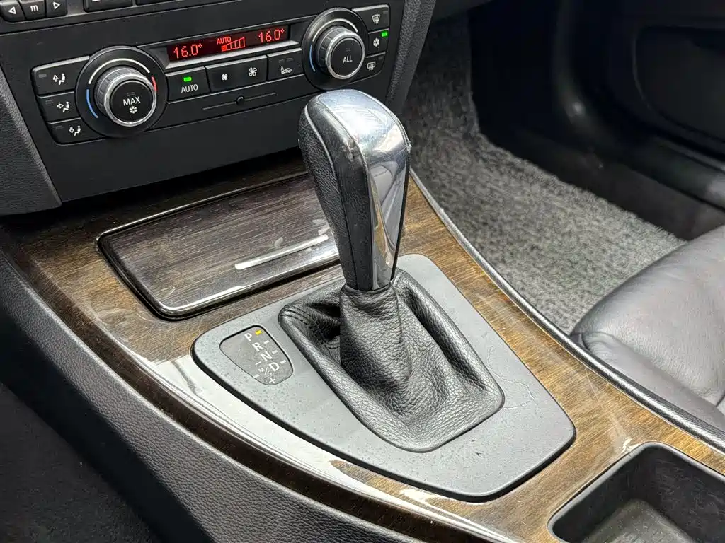 BMW 3 Series 2013 — фото 10