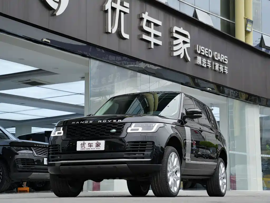 Land Rover Range Rover 2022 — фото 1