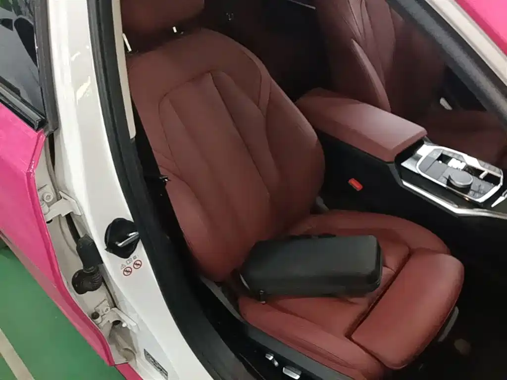 BMW i3 2022 — фото 25