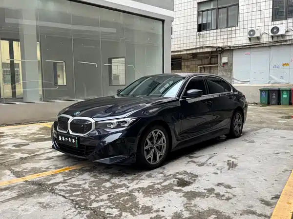 BMW i3 2023