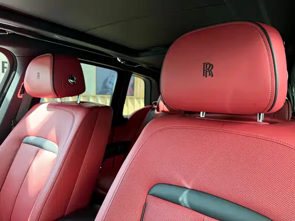 Rolls-Royce Cullinan 2020