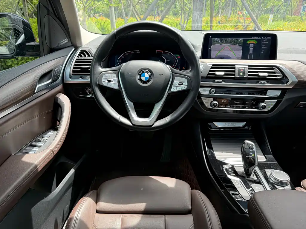 BMW X3 2021 — фото 22