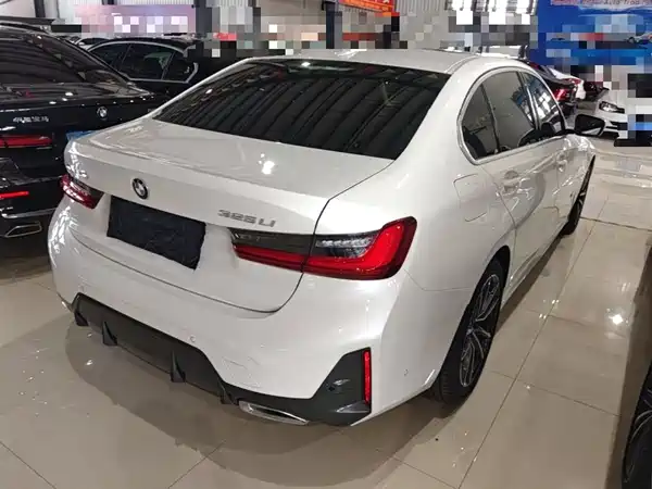 BMW 3 Series 2023