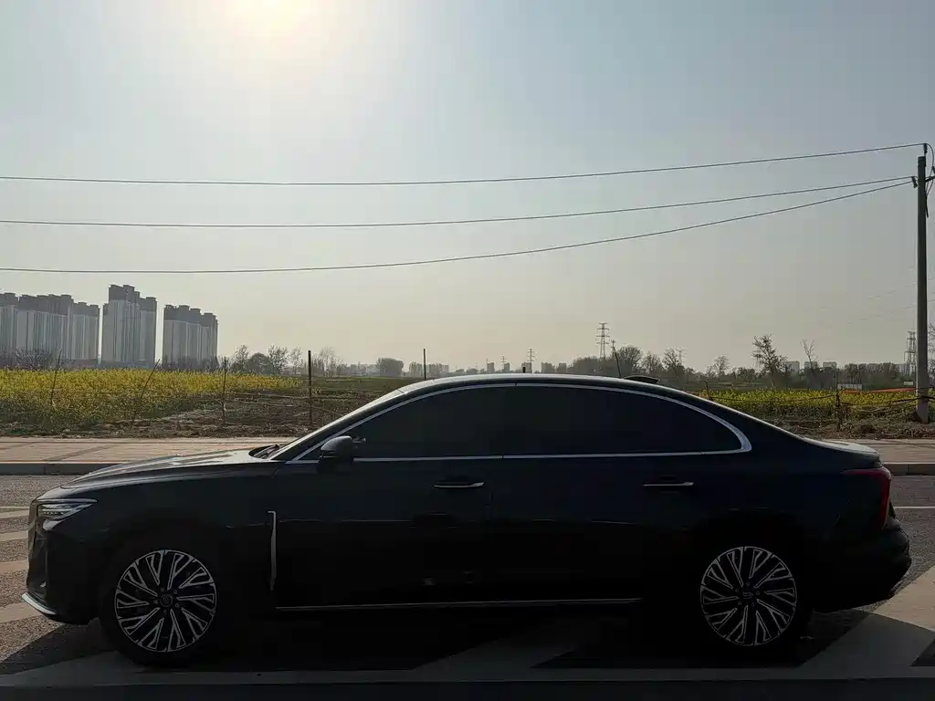 Hongqi H5 2025 — фото 4