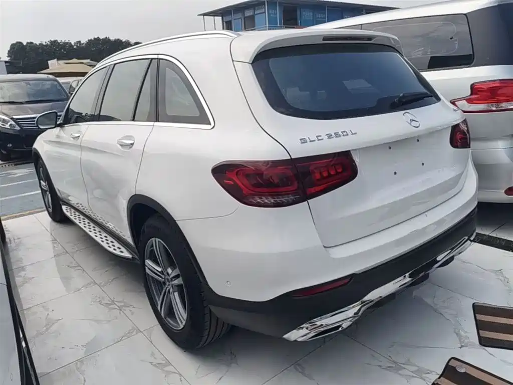 Mercedes-Benz GLC 2021 — фото 5