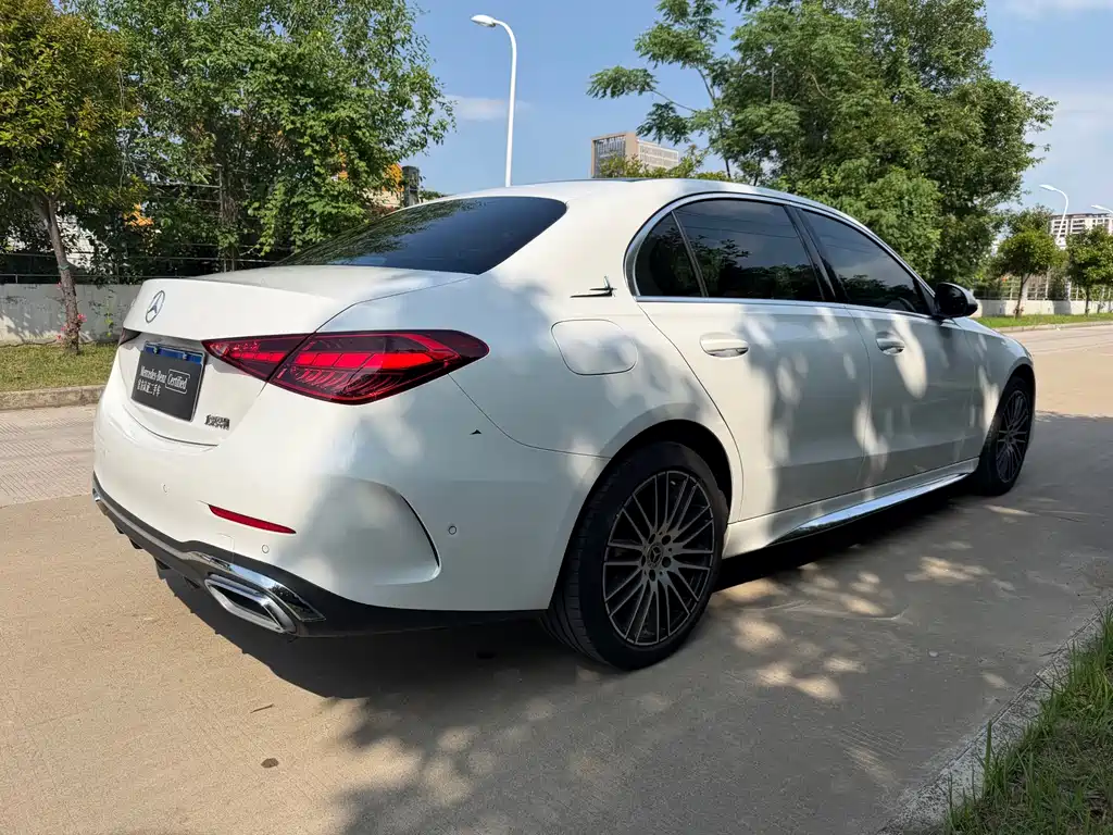 Mercedes-Benz C-Class 2023 — фото 20